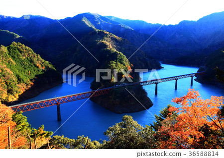 Autumn Hikyo Station 36588814