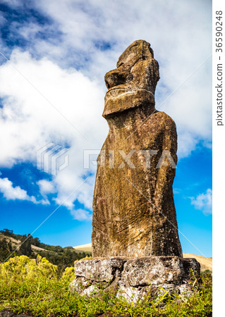 Moana statue of Lanoralak Moana statue of Lanoralak 36590248