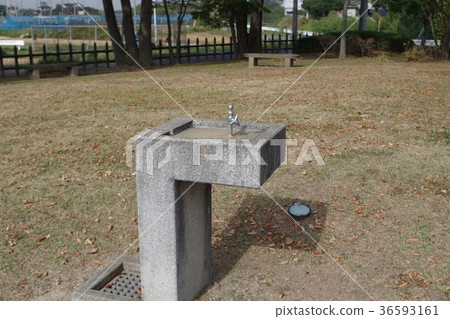 Water fountain in Ishida Tsutsumi historical park 36593161