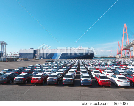 Export Cars and Car Carriers-Nagoya Port (Aichi Prefecture) Export Cars and Car Carriers-Nagoya Port (Aichi Prefecture) 36593851