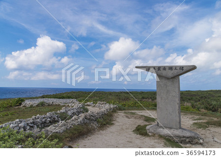 日本最南端的紀念碑（Hateruma島） 36594173