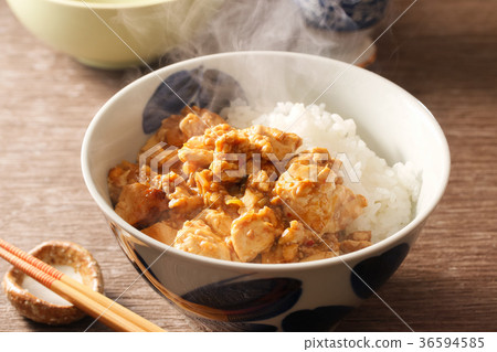 Hot and cold maple 36594585