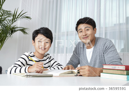 Young father's good teacher for son - playing guitar, reading storybook, etc. 267 Young father's good teacher for son - playing guitar, reading storybook, etc. 267 36595591