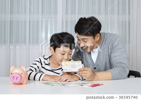 Young father's good teacher for son - playing guitar, reading storybook, etc. 293 Young father's good teacher for son - playing guitar, reading storybook, etc. 293 36595740
