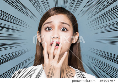 一個女人會感到驚訝 36595767