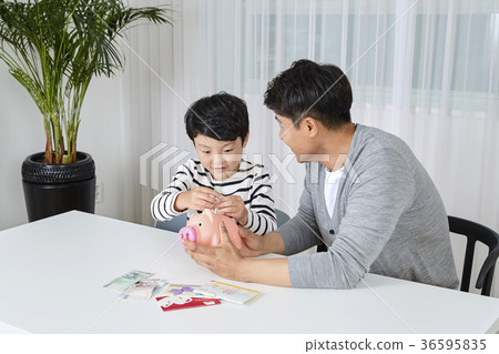 Young father's good teacher for son - playing guitar, reading storybook, etc. 294 Young father's good teacher for son - playing guitar, reading storybook, etc. 294 36595835