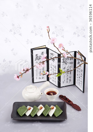 Isolated shot in studio - the Korean traditional colorful refreshments. 190 Isolated shot in studio - the Korean traditional colorful refreshments. 190 36596114