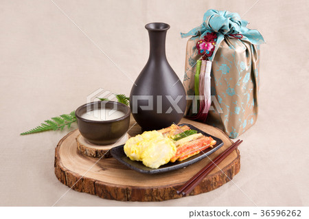 the Korean traditional drinks - rice wine, Makgeolli and others. 071 36596262