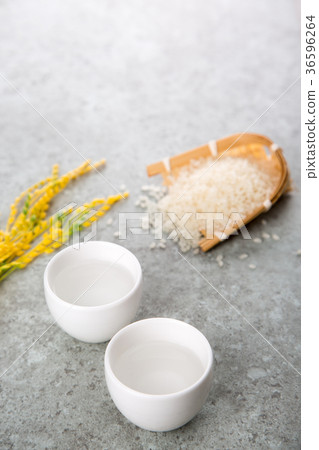 the Korean traditional drinks - rice wine, Makgeolli and others. 070 the Korean traditional drinks - rice wine, Makgeolli and others. 070 36596264