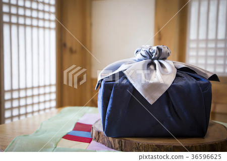 the Korean traditional gift packing picture with natural background. 024 the Korean traditional gift packing picture with natural background. 024 36596625