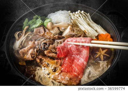 Wagyu beef oyster Tasty sukiyaki Japanese cuisine 36599774