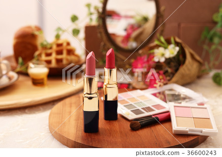 Cosmetic image 36600243