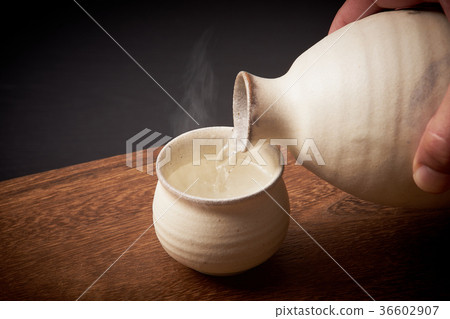 Sake  36602907