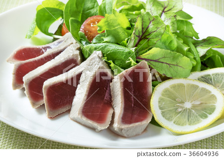 金槍魚和蔬菜沙拉 36604936