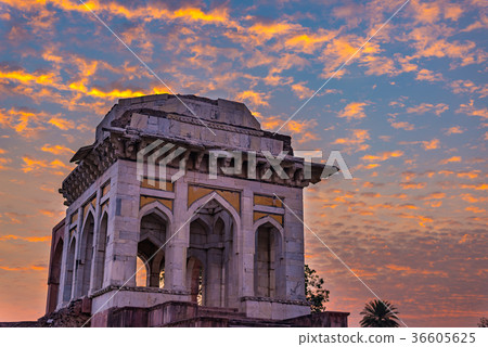 Mandu India, afghan ruins of islam Mandu India, afghan ruins of islam 36605625