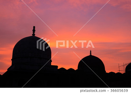 Mandu India, afghan ruins of islam Mandu India, afghan ruins of islam 36605639