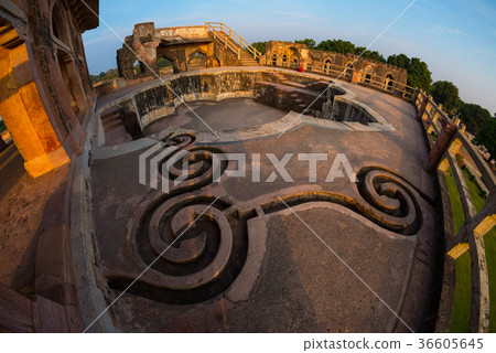 Mandu India, afghan ruins of islam Mandu India, afghan ruins of islam 36605645