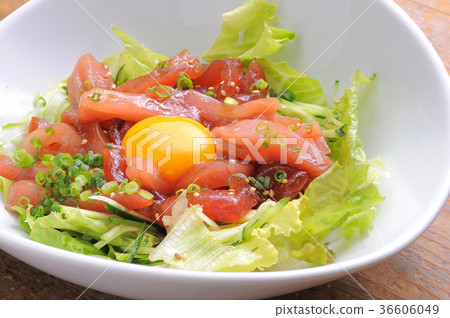 Raw chicken yukke 36606049