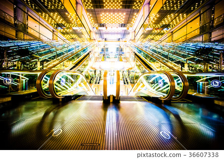 有樂町馬里昂 有樂町馬里昂 36607338