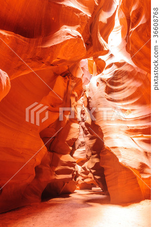 Red Rocks of Antelope Canyon 36608768