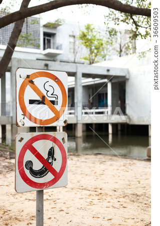 sign and symbol 36609503