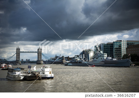 HMS Belfast and Tower Bridge under moody skies HMS Belfast and Tower Bridge under moody skies 36616207