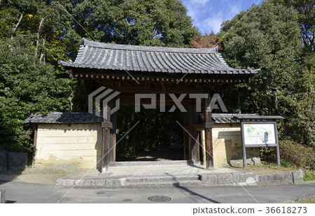 Akishisonji Minami Gate Akishisonji Minami Gate 36618273