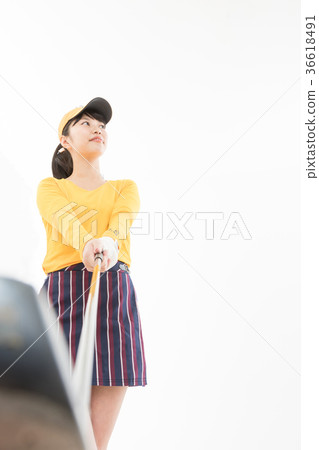 Young lady golf Young lady golf 36618491