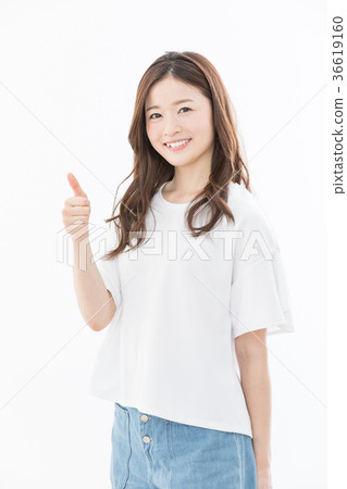 Young woman smile Good Good Young woman smile Good Good 36619160