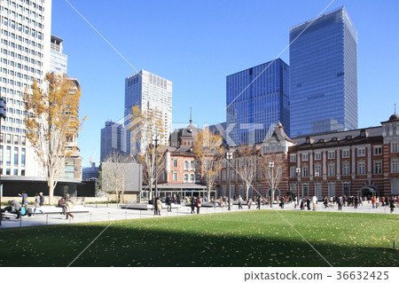 Scenery in front of Tokyo Station Scenery in front of Tokyo Station 36632425