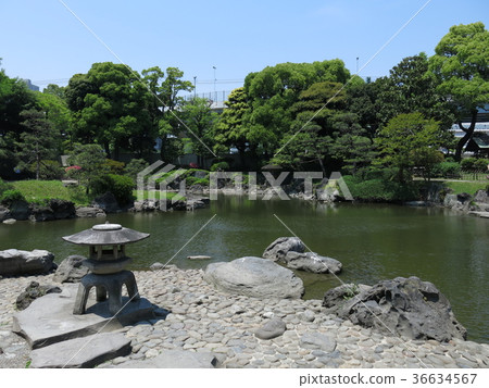 Spring old Yasuda garden (shinji pond and snow-seeing lantern) where fresh green is beautiful Spring old Yasuda garden (shinji pond and snow-seeing lantern) where fresh green is beautiful 36634567