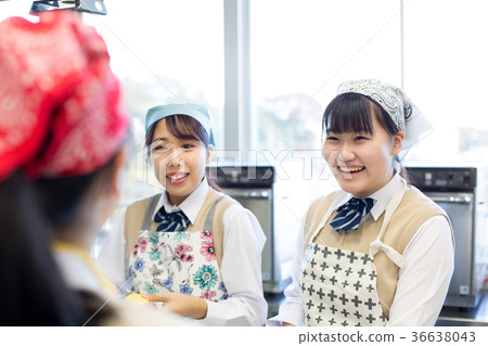 初中學生家政經驗烹飪培訓 36638043