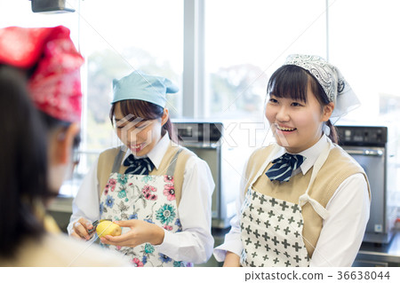 初中學生家政經驗烹飪培訓 36638044