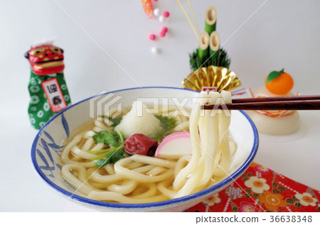 New Year Udon 36638348