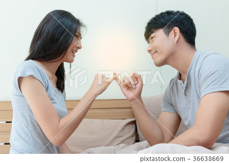 Couple relationship concepts,asian man trying to reconcile with Couple relationship concepts,asian man trying to reconcile with 36638669