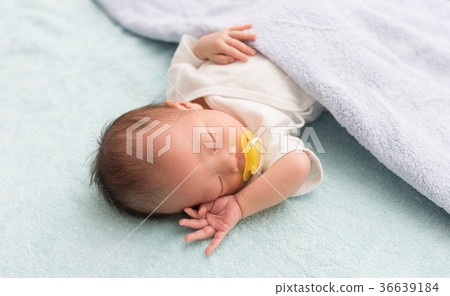 Baby photo 36639184