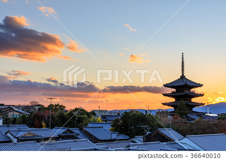 京都八坂塔(Hokanji寺)的日落 京都八坂塔(Hokanji寺)的日落 36640010