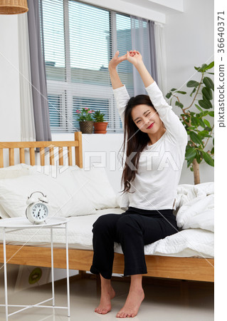 Happy Dragonfly, Woman, Weather, Alarm, Sleeping, Bed Happy Dragonfly, Woman, Weather, Alarm, Sleeping, Bed 36640371