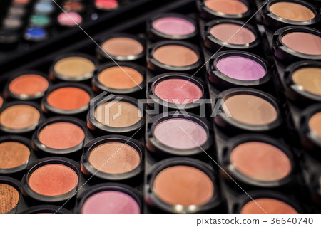 shade of powder to makeup woman face shade of powder to makeup woman face 36640740
