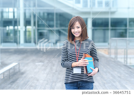 隨便的女商人 36645751