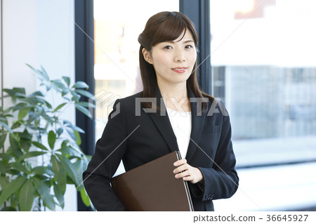 Business woman Business woman 36645927