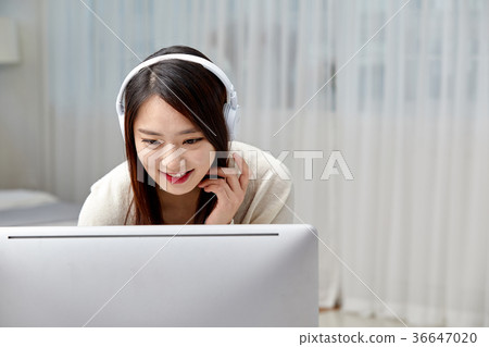 女,PC,樂趣,音樂 女,PC,樂趣,音樂 36647020