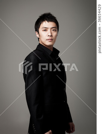 Businessman 36654429