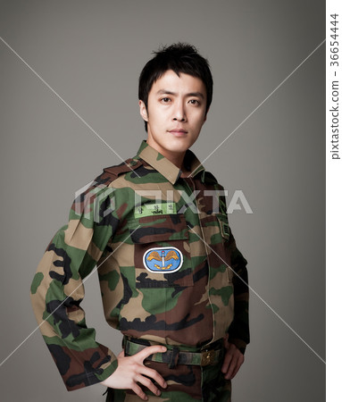 Soldier, reservist 36654444