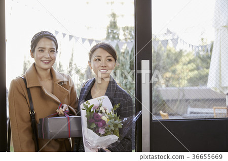 Young woman, 20s, Korean, Christmas Young woman, 20s, Korean, Christmas 36655669