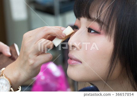 美女化妝 美女化妝 36657854