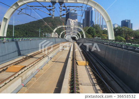 Monorail passing though the tunnel 36658532