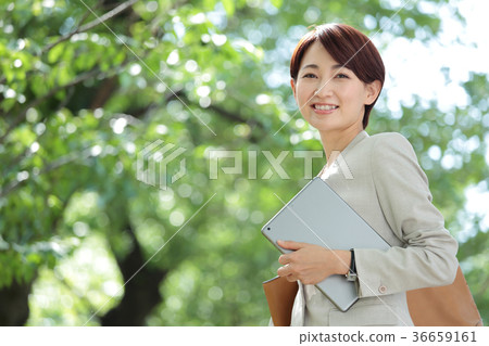 女商人 36659161
