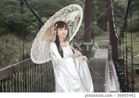 古裝美女美農紙傘 36665442