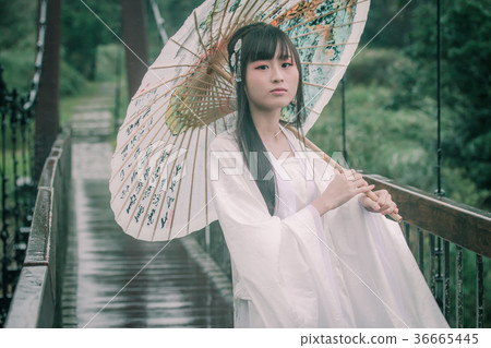 古裝美女美農紙傘 36665445